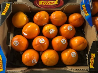 KAKI PERSIMON    + -  4 KG