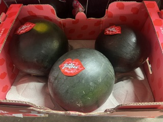 PASTEQUE X3 NOIRE  + - 18 KG