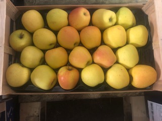 POMME GOLDEN 2 RANGS  + - 8 KG